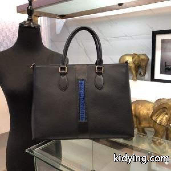 重たいイメージがある ハンドバッグ 2020年の春夏はこれ! ヴェルサーチ VERSACE_ヴェルサーチ VERSACE_ブランド コピー 激安(日本最大級)-0