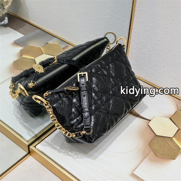 DIOR ディオール コピー 高級感 エンボス加工 ミニポーチ ブラック 大人-4