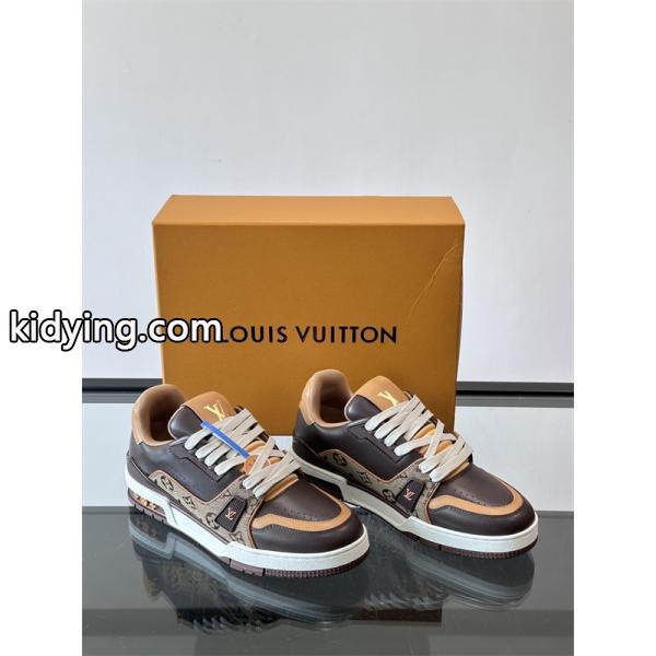 louis vuitton trainer sneaker lowルイヴィトンスニーカーコピー履き心地人気ランキング希少品-4