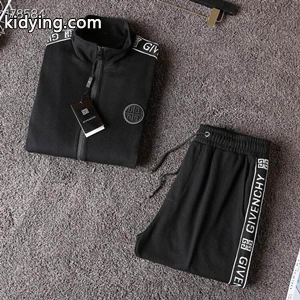 GIVENCHY ジバンシー 着こなしの幅が広がる ジャージ 重たいイメージがある上下セット ブランド コピー 激安-0