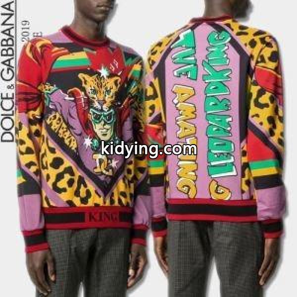 プルオーバーパーカー 冬ムードを盛り上げる ドルチェ＆ガッバーナ 動きやすく楽チンなスタイル Dolce&Gabbana 2防寒とおしゃれを両立させるコーデ_ドルチェ＆ガッバーナ DOLCE & GABBANA_ブランド コピー 激安(日本最大級)-0