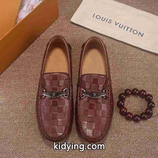 ルイ ヴィトン LOUIS VUITTON カジュアルシューズ おすすめな2019春夏限定販売 リラックスした雰囲気に_ルイ ヴィトン LOUIS VUITTON_ブランド コピー 激安(日本最大級)-1