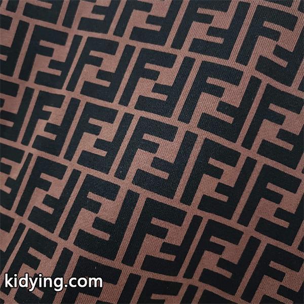 FENDI フェンディ コピー 注目度抜群 パーカー 落ち着き配色 洗練 冬仕様-8
