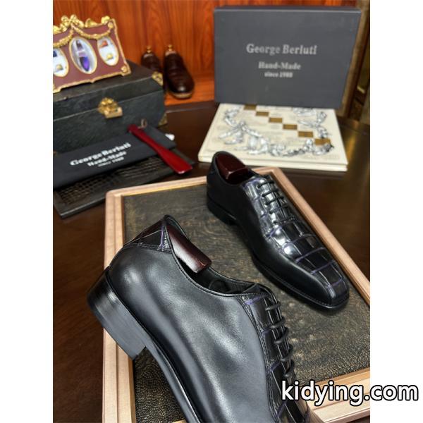 Berluti ベルルッティ コピー 高級感 艶感 クロコ型押し 2026新作 シューズ-3
