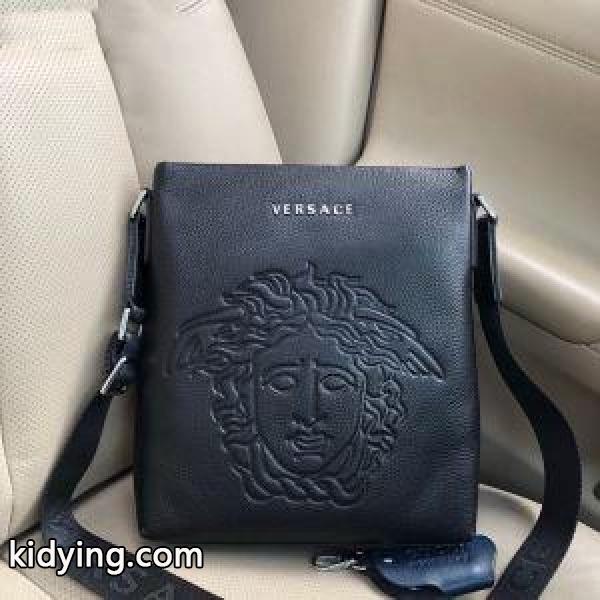 着こなしが簡単につくれるファッション ヴェルサーチ ショルダーバッグ メンズ VERSACE スーパーコピー 最低価格-0