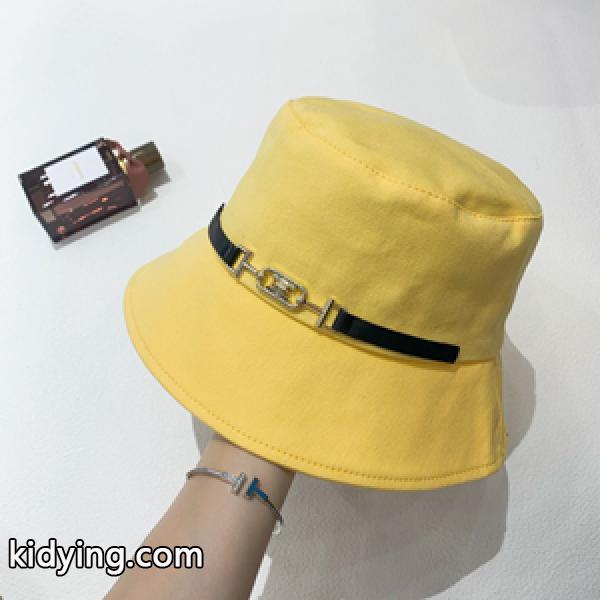 入荷数が稀少! CELINE偽物 セリーヌバケットハット 多色展開 今の時季にぴったりなカラー 可愛いバージョン-0