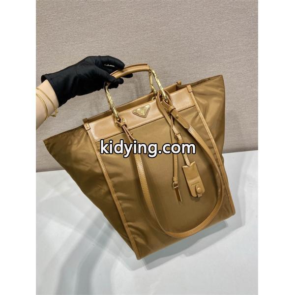 上品な印象を与えるPRADA プラダトートバッグコピー　程よい光沢レディーススーパーコピーブランド激安通販 専門店-1