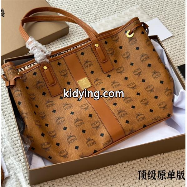 エムシーエムトートバッグショッパー　A4サイズも入るレディース_MCM_ブランド コピー 激安(日本最大級)-2