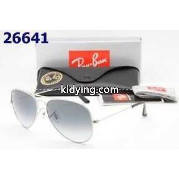 紫外線や反射光を除去するレイバン、Raybanの折りたたみ可能なグレーサングラス_レイバン Rayban_ブランド コピー 激安(日本最大級)-0