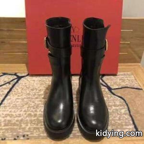2018年秋冬最旬トレンド ショートブーツ ヴァレンティノ 使い勝手の良い VALENTINO 送料関税込_ヴァレンティノ VALENTINO_ブランド コピー 激安(日本最大級)-0
