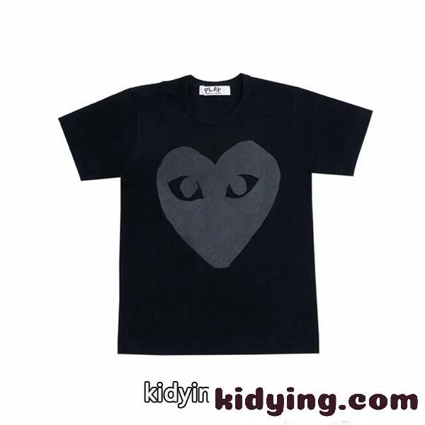 コムデギャルソン プレイ COMME des GARÇONS PLAY 激安 Tシャツ 半袖 ブラックハート モノトーン フロントプリント ミニマル 洗練 ユニセックス 軽量 コットン 黒-1