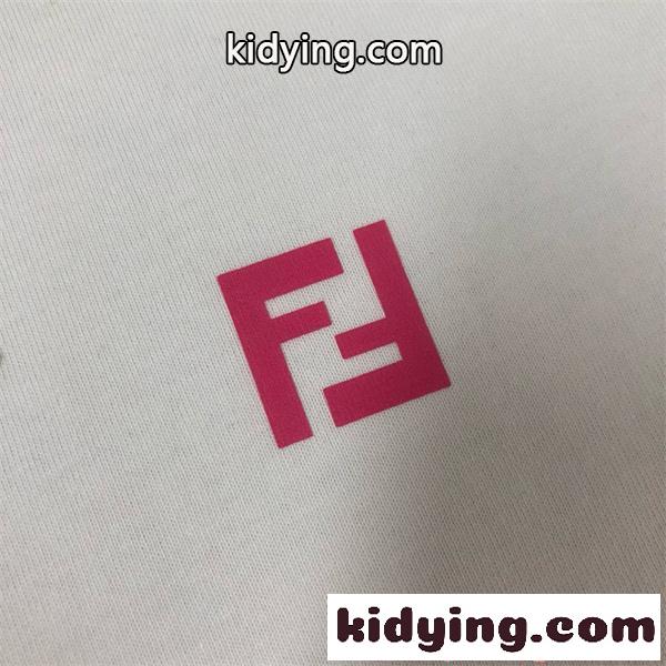FENDI 人気 ミニロゴ ブラック 半袖 Tシャツ ワンポイント シンプル モード フェンディ コピー-8