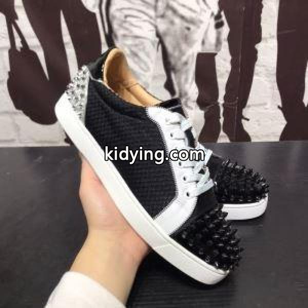 大胆なトレンド感を楽しむ ランニングシューズ 春夏のお出かけを軽快にクリスチャンルブタン Christian Louboutin_クリスチャンルブタン CHRISTIAN LOUBOUTIN_ブランド コピー 激安(日本最大級)-0