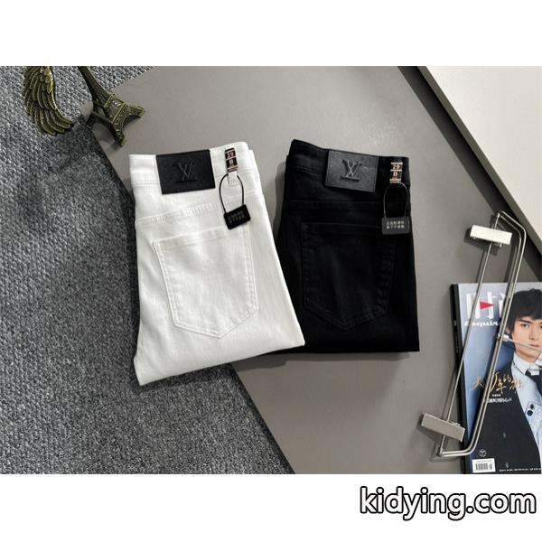 質感重視 上質素材 タイト LOUIS VUITTON ルイヴィトン コピー ブラック デニム-1