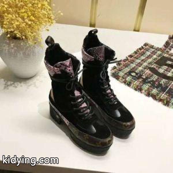 モードな雰囲気 ショートブーツ赤字処分セール ルイヴィトン2018ss LOUIS VUITTON 期間限定_ルイ ヴィトン LOUIS VUITTON_ブランド コピー 激安(日本最大級)-0