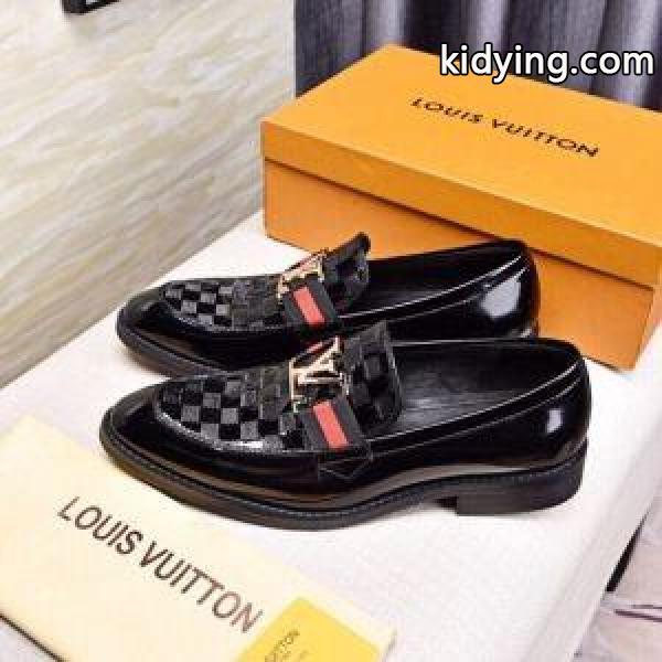 今年の最旬トレンドになる革靴 LOUIS VUITTON 2019SS新ブーム ルイ ヴィトン 2色可選_ルイ ヴィトン LOUIS VUITTON_ブランド コピー 激安(日本最大級)-0