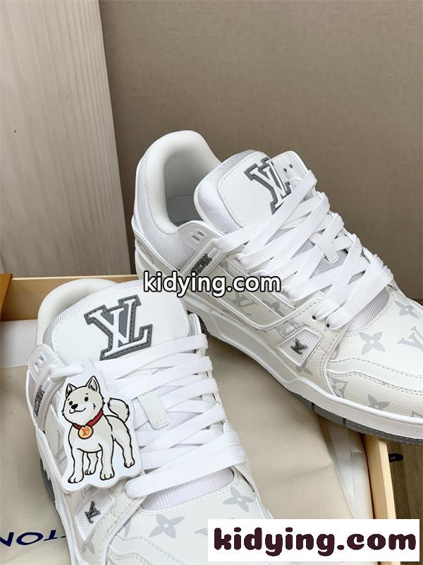 流行スタイル2026春夏新作 素晴らしい ルイ ヴィトンスニーカーコピー  LOUIS VUITTON 激安(日本最大級)-2
