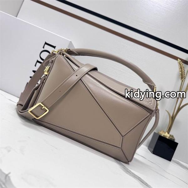 LOEWE 偽物 パズルバッグ タン レザー ゴールド金具 高品質 N級品 当店イチオシ ロエベ-0
