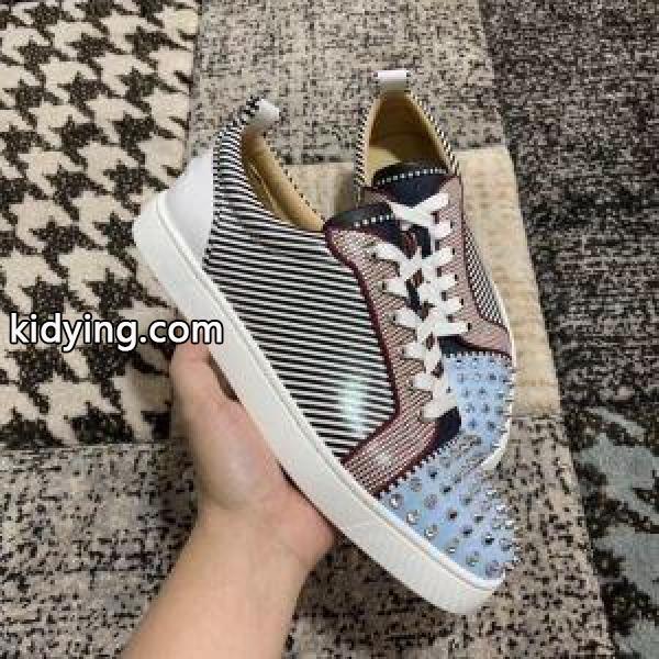 2019春夏の必須アイテム スニーカー、靴 クリスチャンルブタン CHRISTIAN LOUBOUTIN セレブが今シーズン手に入れ_クリスチャンルブタン CHRISTIAN LOUBOUTIN_ブランド コピー 激安(日本最大級)-0