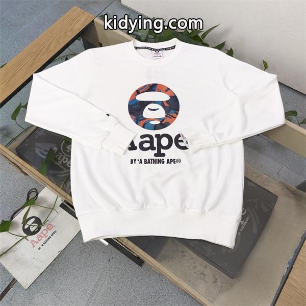 AAPE トレーナスーパーコピー秋冬におしゃれな着こなし 秋冬トレンド最前線_ブランド コピー 激安(日本最大級)-0