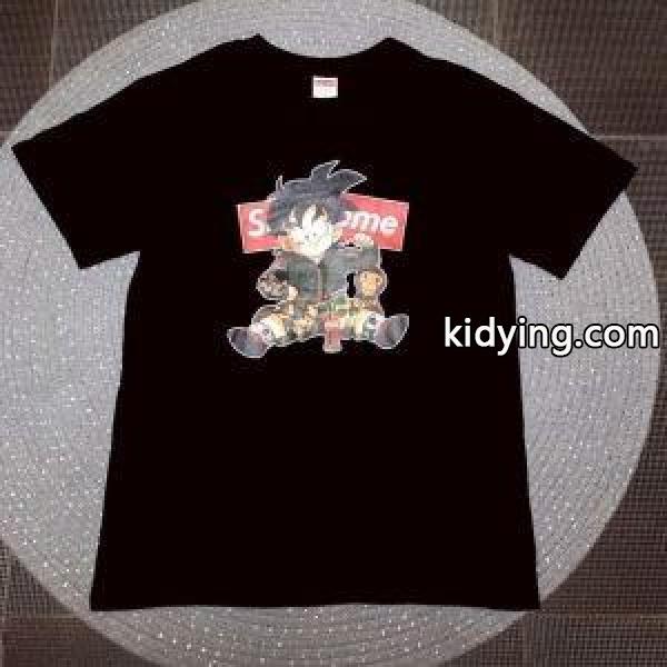 きれいめな印象で着こなし シュプリーム SUPREME 半袖Tシャツ 3色可選 2019年春夏ファッションに最も_シュプリーム SUPREME_ブランド コピー 激安(日本最大級)-1