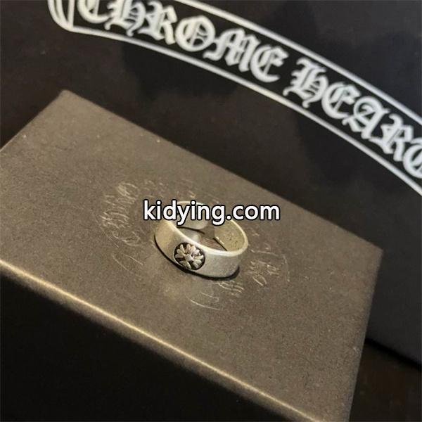 新作必須アイテム 新着 シャープ CHROME HEARTS クロムハーツ コピー リング お洒落-1