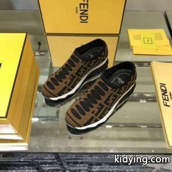 fendi 激安フィット感見た目の上質感耐摩耗性の高い男性用スニーカージョギングウォーキングランニングシューズ-1