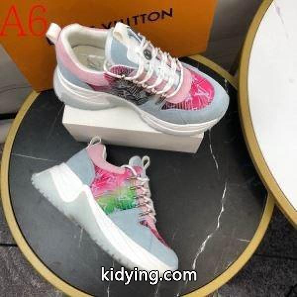 2019年秋冬最新のトレンド 多色可選 ルイ ヴィトン LOUIS VUITTON この秋トレンドに合わせる着こなし ランニングシューズ 秋冬ファッションの決め手_ルイ ヴィトン LOUIS VUITTON_ブランド コピー 激安(日本最大級)-5