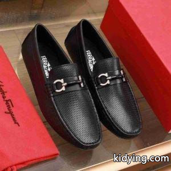 こなれた雰囲気が特徴 ローファー 春夏にも楽しむすアイルにサルヴァトーレフェラガモ FERRAGAMO この春夏に出番の多い_フェラガモ FERRAGAMO_ブランド コピー 激安(日本最大級)-0