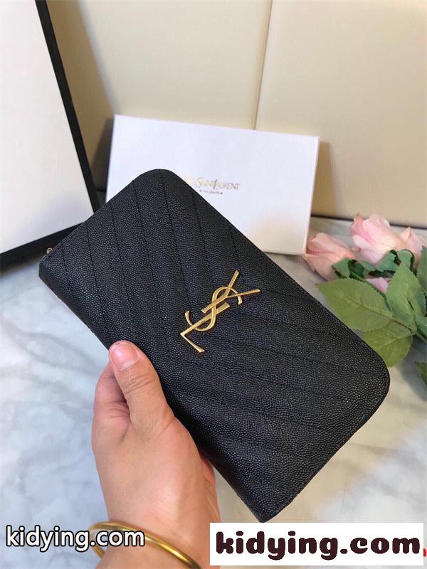 Saint Laurent 海外で爆買中 機能抜群のサンローラン(YSL)レディース財布 サイズは19*10-0