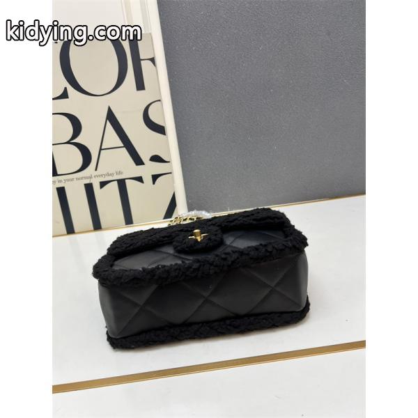 ブラックラムファー CHANEL 菱格ロゴ シャネル ショルダーバッグ スーパーコピー 1S3201 レディース エレガント-6