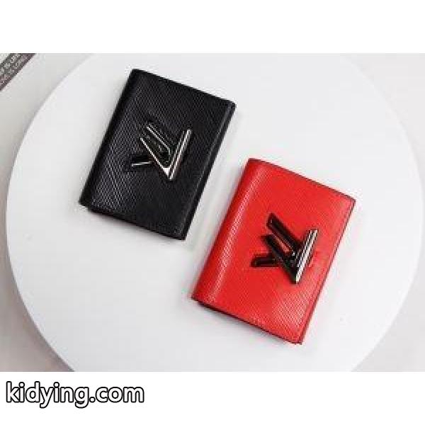 2019年秋冬最新のトレンド ルイ ヴィトン この秋トレンドに合わせる着こなし LOUIS VUITTON 財布/ウォレット 2色可選 この冬にしたい素敵なスタイル_ルイ ヴィトン LOUIS VUITTON_ブランド コピー 激安(日本最大級)-0