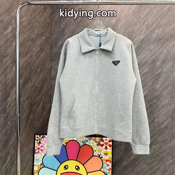 プラダ 偽物 ジップパーカー シンプル モダン グレー 高品質 おしゃれ 素敵 PRADA-1