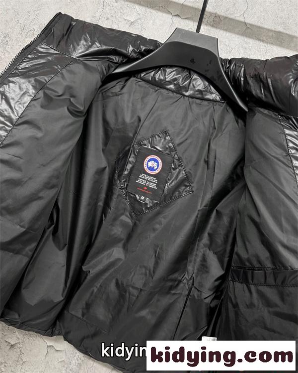 Canada Goose カナダグース コピー 保温性抜群 ダウンジャケット 防寒対策 冬仕様 2026新作-8