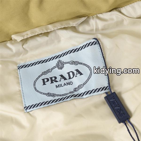 プラダ PRADA スーパーコピー ベージュダウンベスト ボタンフロント 高品質2025秋冬アウター-7