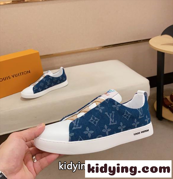 LOUIS VUITTON 2026新作ルイヴィトンスニーカーコピー軽量クッション性抜群男性靴-0