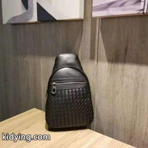 超定番人気 ボッテガ ヴェネタ BOTTEGA VENETA 今季新作登場 ウエストポーチ モデル大絶賛_ボッテガ ヴェネタ メンズバッグ_バッグ メンズ_スーパーコピーブランド激安通販 専門店-0