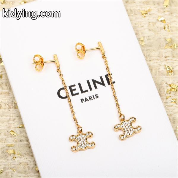 揺れる 春夏リニューアルバージョン入荷 CELINE コピー セリーヌピアス 人気 ヨーロッパ風のきれいな印象-0