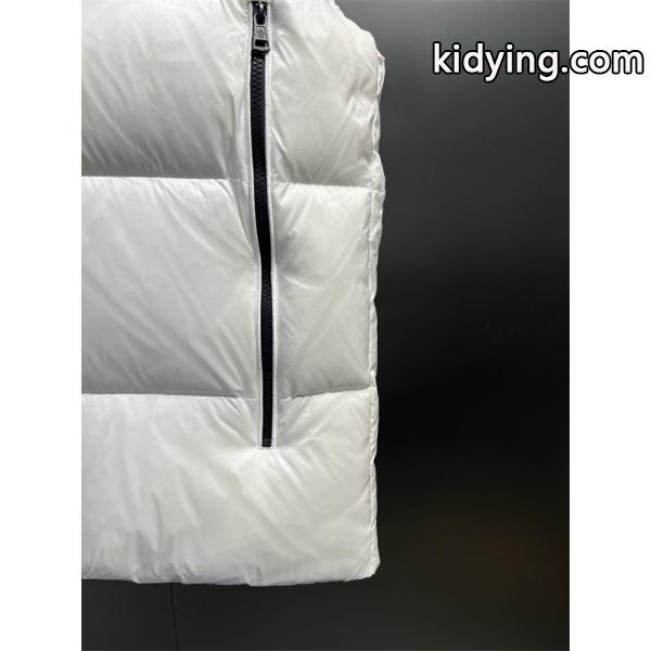 注目モデル ブラック MONCLER モンクレール コピー ダウンベスト シンプル 2026新作-4