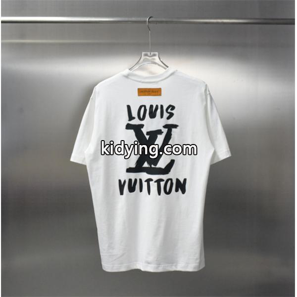 春夏トップス最新情報をチェック ルイ ヴィトン LOUIS VUITTON 春夏シーズンに登場 半袖Tシャツ_ブランド コピー 激安(日本最大級)-0