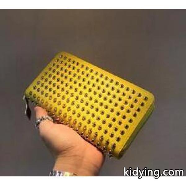 大人のエレガンス クリスチャンルブタン Panettone Spike Stud 実用性が高く 長財布 _クリスチャンルブタン CHRISTIAN LOUBOUTIN_ブランド コピー 激安(日本最大級)-0
