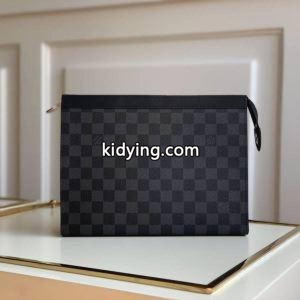 身軽におしゃれを楽しむ ルイ ヴィトン LOUIS VUITTON 軽やかな印象に着こなす ポーチ_ルイ ヴィトン LOUIS VUITTON_ブランド コピー 激安(日本最大級)-0