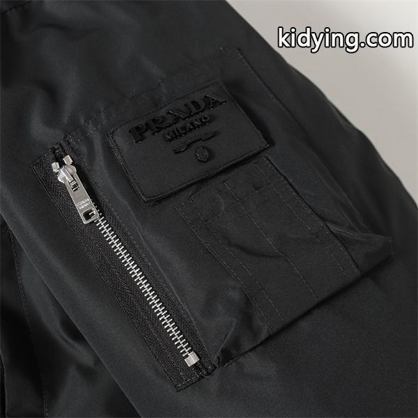PRADA プラダ コピー 注目度MAX 2026冬 ボリューム感 洗練 ダウンジャケット-3
