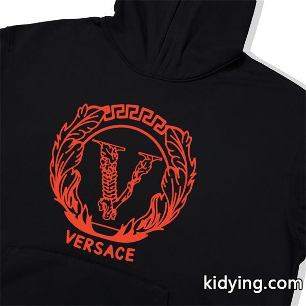 ブラック × ホワイト パーカー ヴェルサーチ VERSACE コピー 2025秋冬必須 人気限定 上質 売れ筋-3