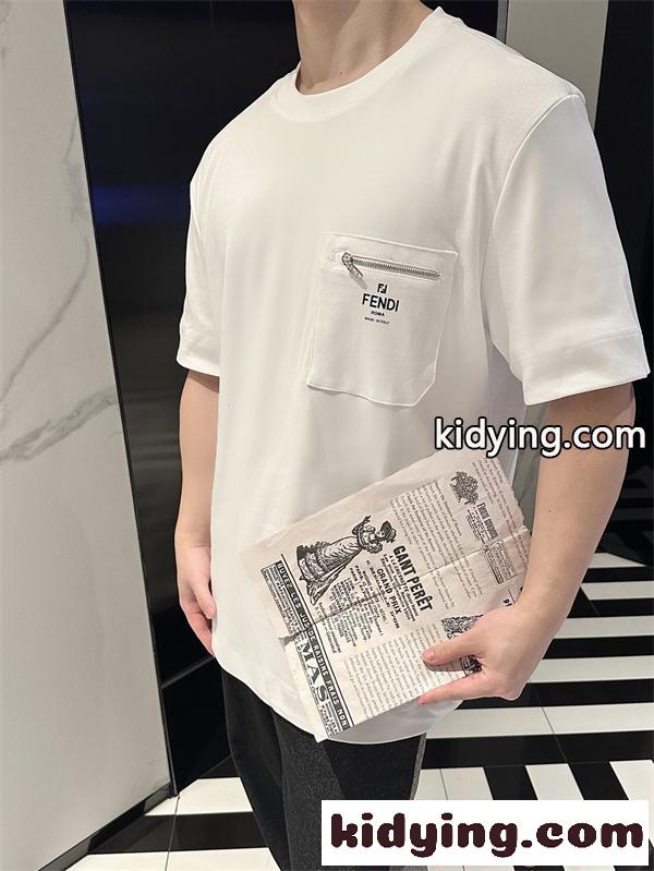 好評継続 半袖Tシャツ ポケット 滑らか質感 シンプル FENDI フェンディ コピー-3