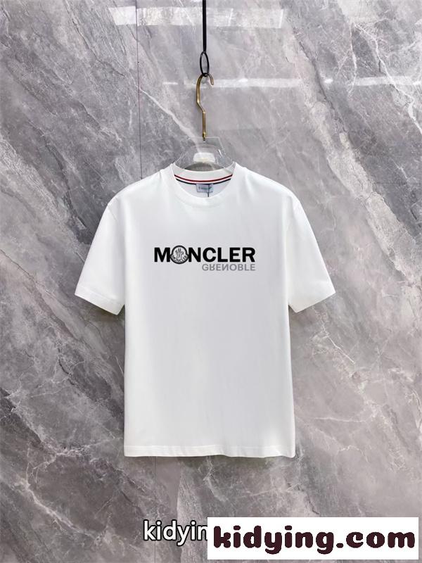 2026新作 レタリングロゴ グローブモチーフ フロント映え 都会的セレクト MONCLER モンクレール コピー 半袖Tシャツ-1