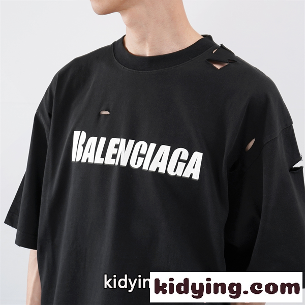 バレンシアガ コピー Balenciaga 651795 半袖Tシャツ ブラック ダメージ加工 ロゴプリント オーバーサイズ クラッシュデザイン ストリート系 メンズ-0