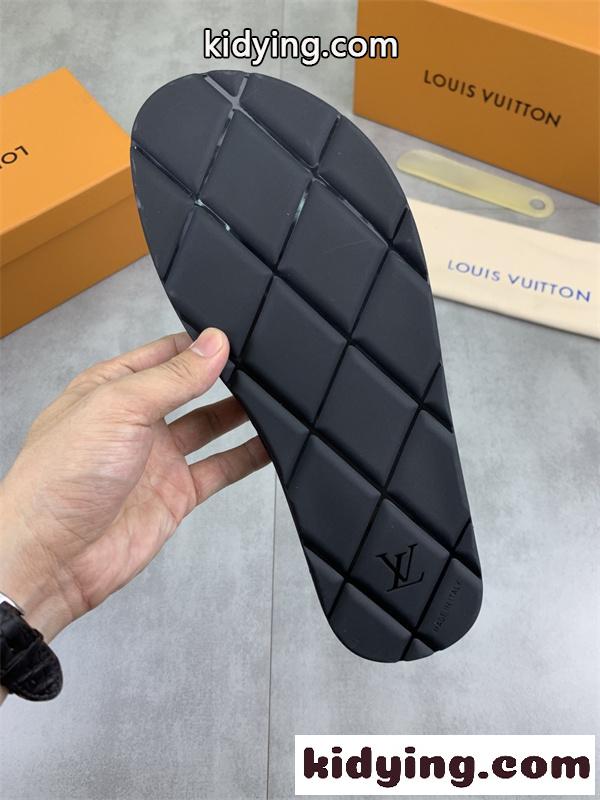 新作 【LOUIS VUITTON】ルイヴィトンサンダルコピー優しい使い勝手上質なアイテム-7