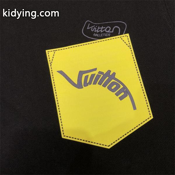 Louis Vuitton ルイヴィトン 偽物 パーカー 着回し抜群の新デザイン 高級感漂う 人気通販限定 ホワイトポケットデザイン-1