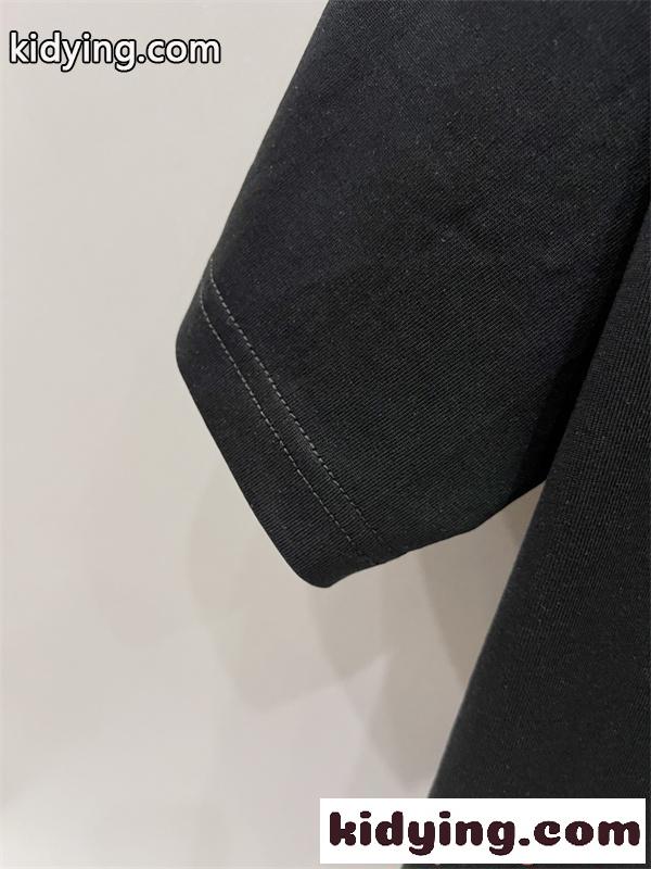 HERMES エルメス コピー 今季話題 半袖Tシャツ ミニマルデザイン 通気素材 デイリーTシャツ-7